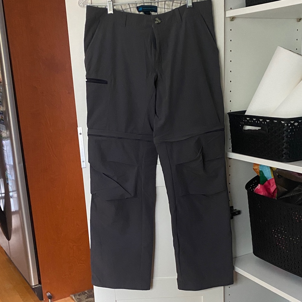 Womens Gray Cargo zip off Pants hiking EMS size 6